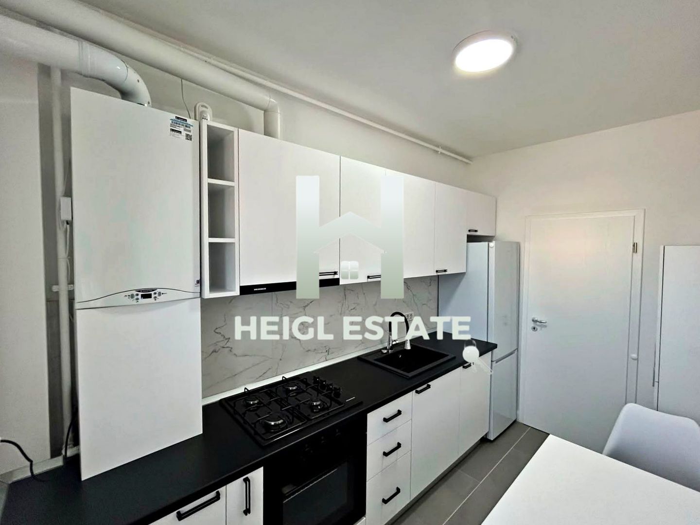 Apartament cu 2 camere + 2 locuri de parcare de vânzare, zona Dumbrăvița - Poză 5