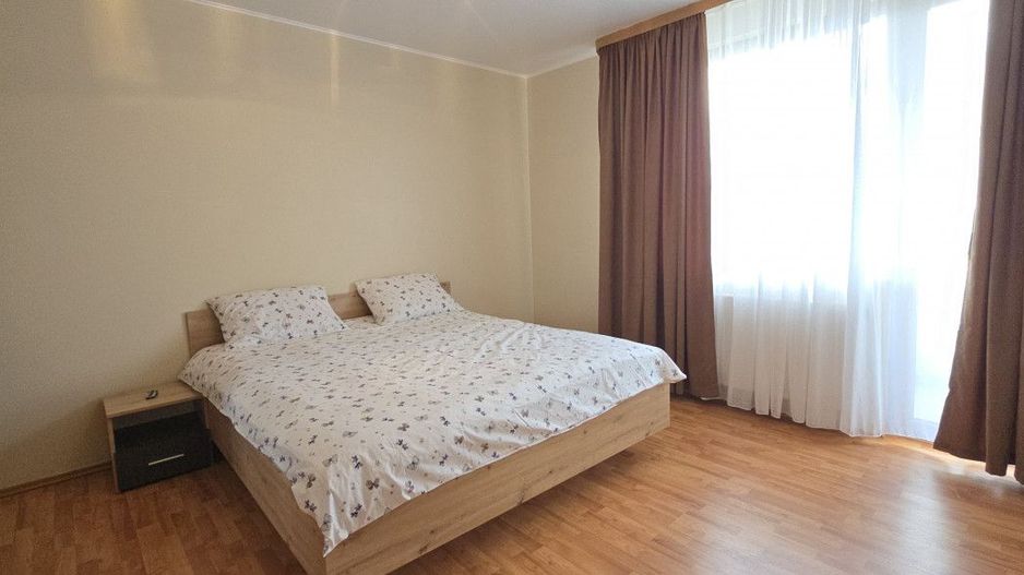 De Închiriat Apartament 3 camere Carpați 2 - Poză 7