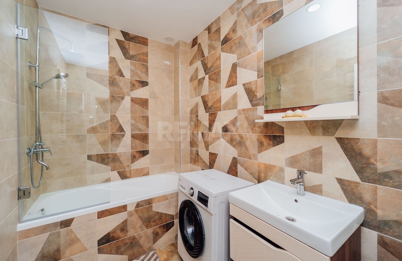 Apartament cu 2 camere, Centru - Poză 15