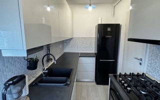 Vânzare, apartament 2 camere, zona Titan - Poză 4