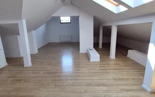 Apartament de închiriat | Aviatorilor | Vilă consolidată și renovată - Poză 29