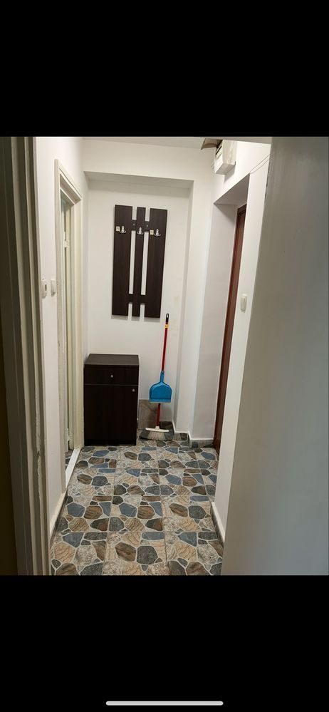 BRASADAS vinde ap 2 cam situat in Micro 14 etajul 2. - Poză 5