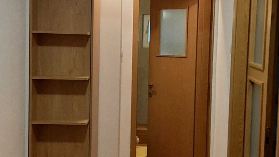 De închiriat apartament 4 camere, parcare inclusă, 2 balcoane, Tei - Poză 5