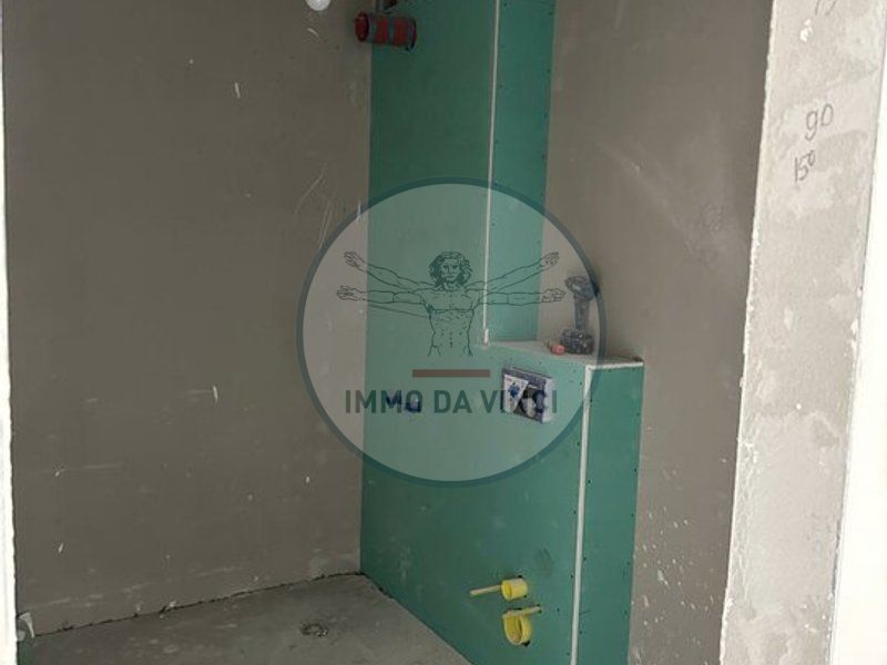 Apartament spatios 3 camere 92mp Bloc Nou si Parcare - Poză 10