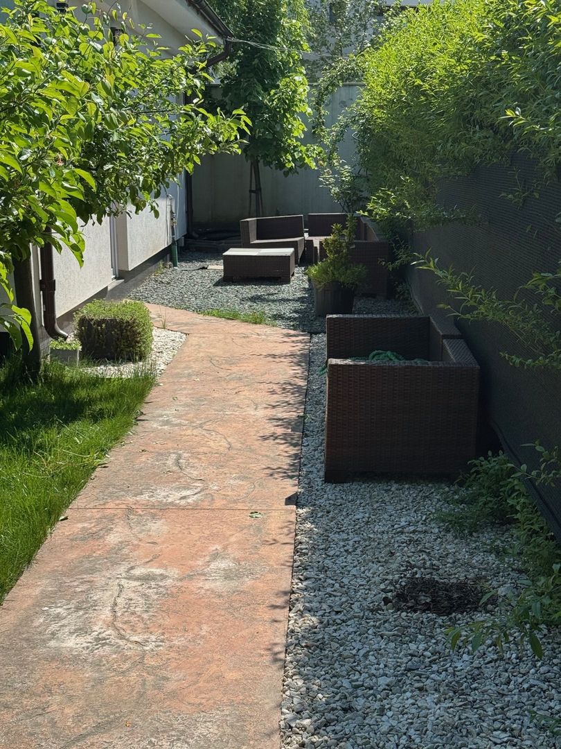 PRIMA CHIRIE, Casa pe parter, 3 camere, 70m2, 23 AUGUST - Poză 4