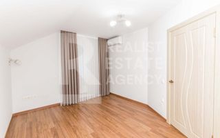 Chirie, casă, 3 nivele, 5 camere, str. Timiș, Centru - Poză 23