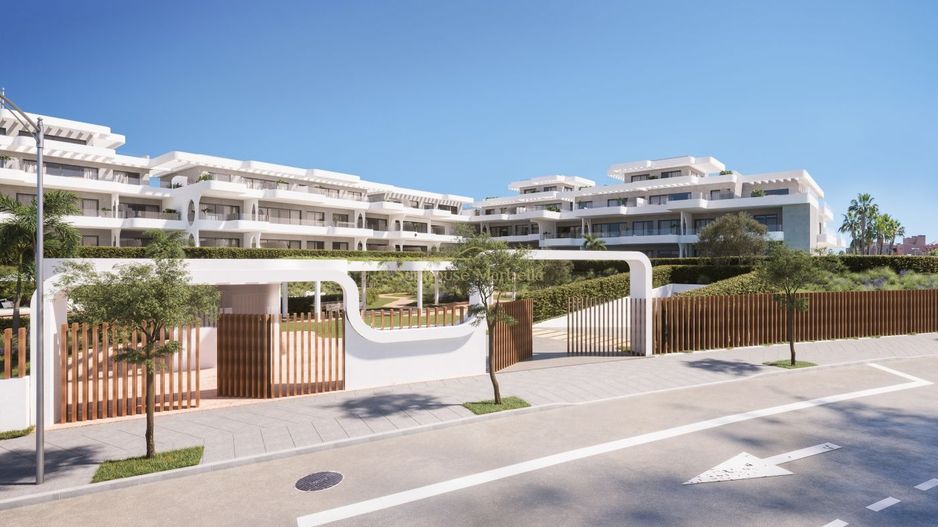 Apartament 2 Dormitoare cu Grădină, Estepona Est - Poză 3