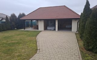 Casa individuala cu pivnita in Sura Mica, zona Salii de sport - Sibiu - Poză 2