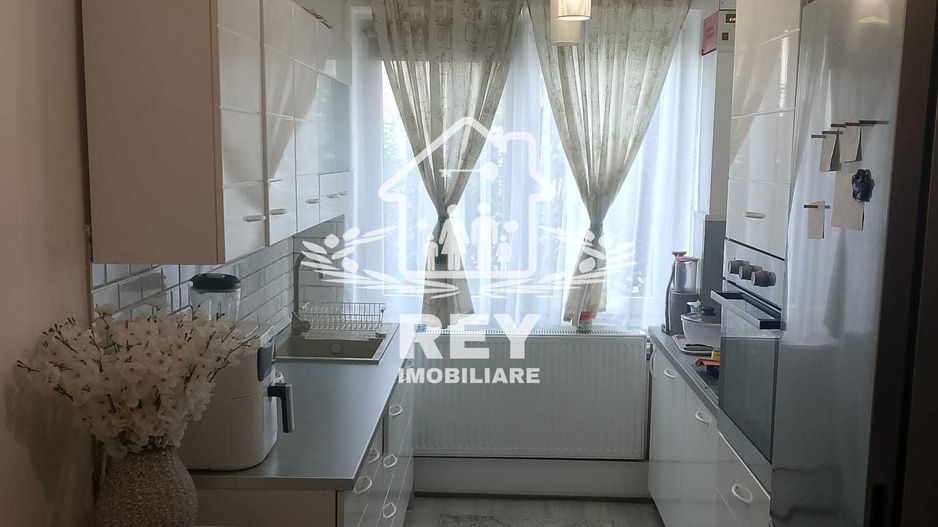 Apartament Parter ,de inchiriat 2 camere , Bld . Vasile Milea (langa politie ) - Poză 1