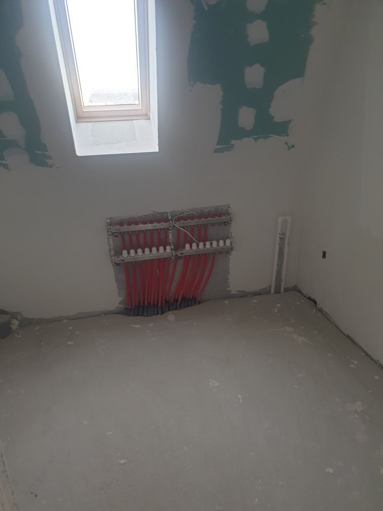 Ag BRASADAS vinde apt 3 cam etaj 4 lux Parcul Carol. - Poză 3