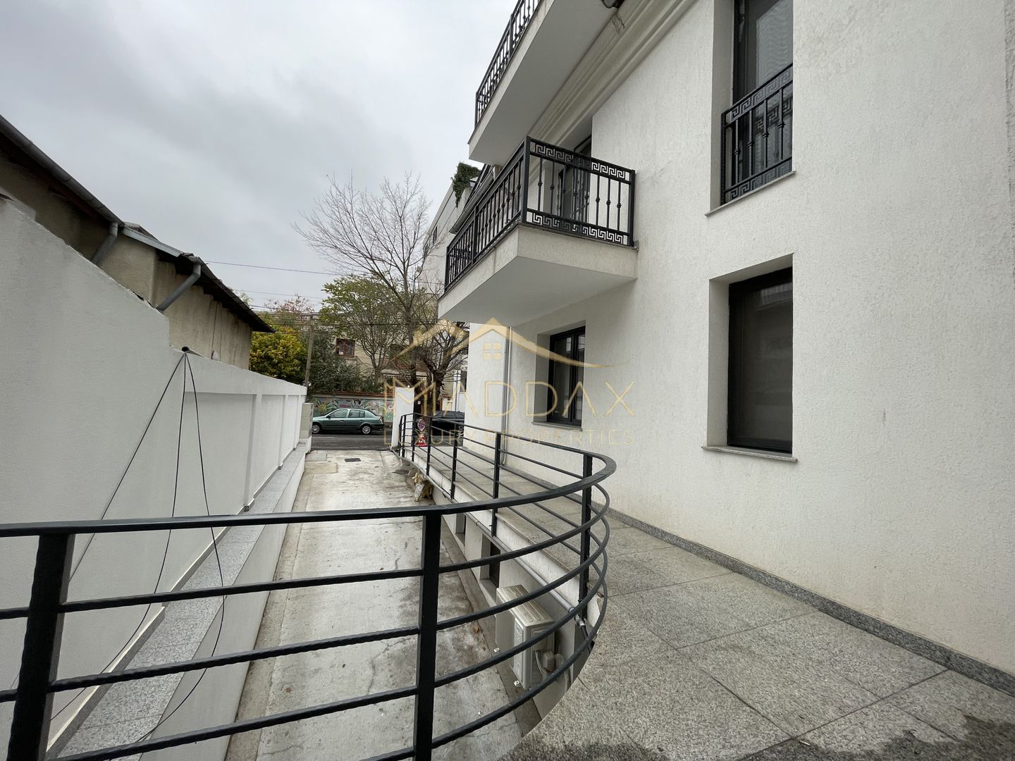 Duplex 3 camere//Birou***Showroom***DOMENII//PARTER+ Demisol - Poză 24