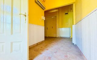 Apartament deosebit cu istorie,  2 camere Palatul Bohus (Centru). - Poză 3