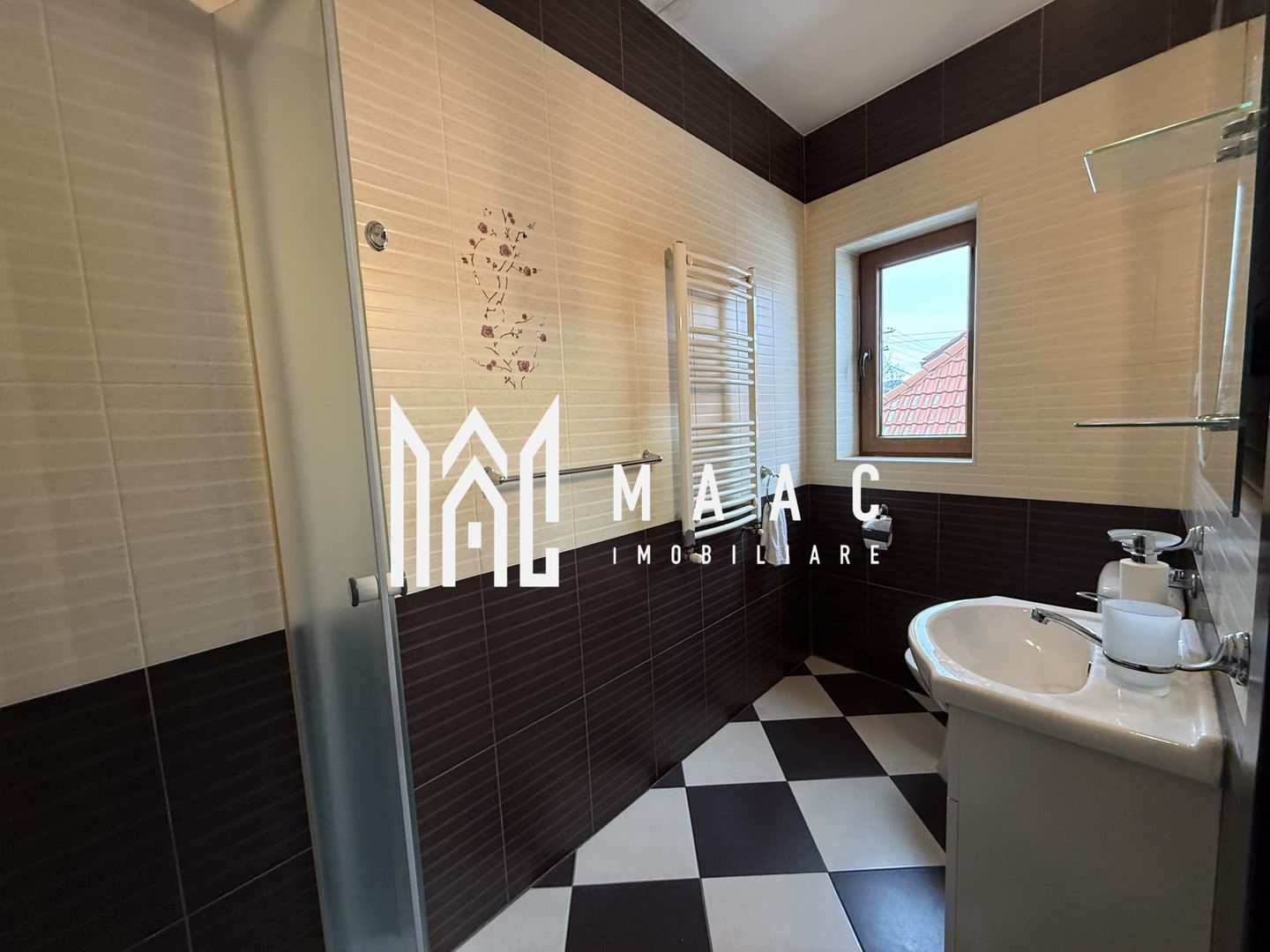 Casa individuala | 7 Camere cu baie proprie | Promenada - Poză 6