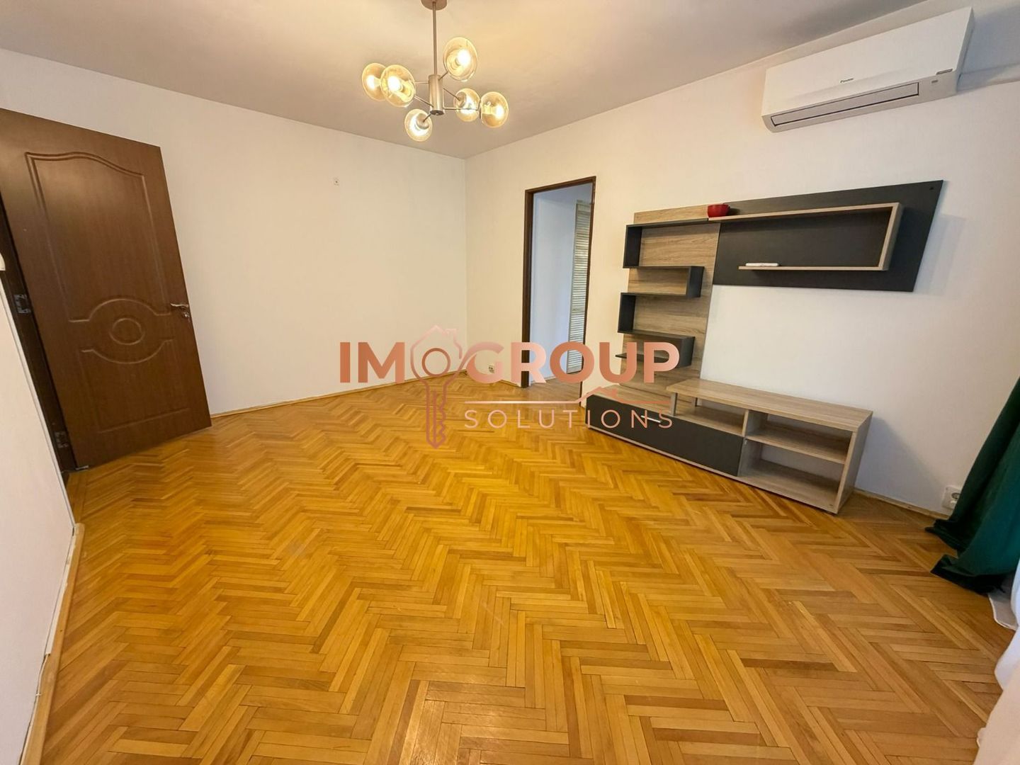 PODU ROS - BLOC FARA RISC - ETAJ INTERMEDIAR - 3 CAMERE - 67 MP - Poză 1
