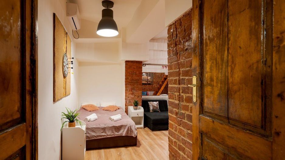 Ag BRASADAS vinde villa cu 20 camere Pta ROMANA. - Poză 7