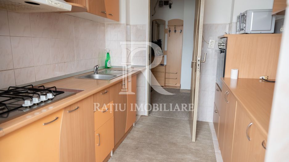 Apartament cu 3 camere | Decebal | Doinei | 58 utili | Oradea - Poză 12