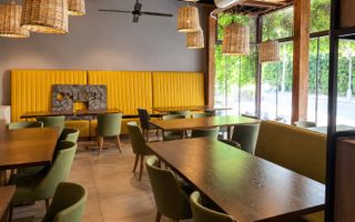 Pensiune 12 camere de închiriat | Central, Sibiu | terasă - Poză 10
