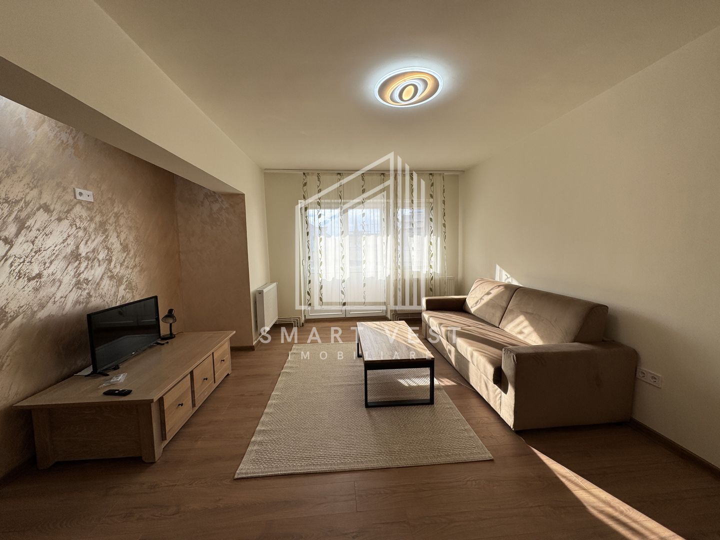 Chirie apartament 2 camere | Etaj 5 cu lift | Zona Ultracentrală - Poză 2