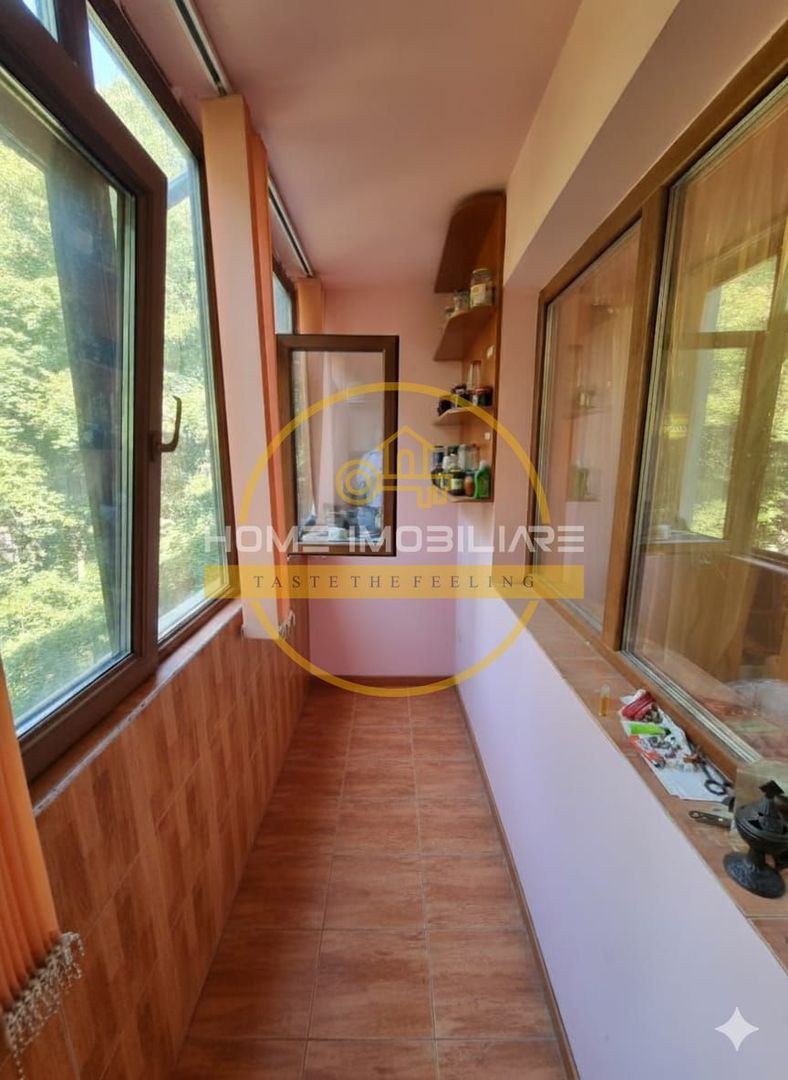 🏠 De vânzare – Apartament 3 camere decomandat, 70 mp, zona Tătărași - Poză 4