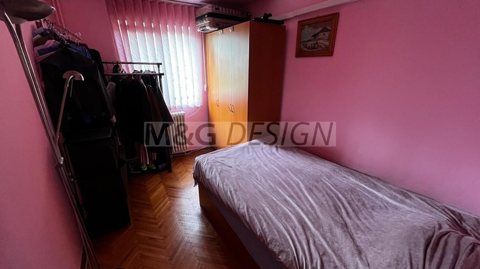 Apartament cu 3 camere Dacia - Poză 8