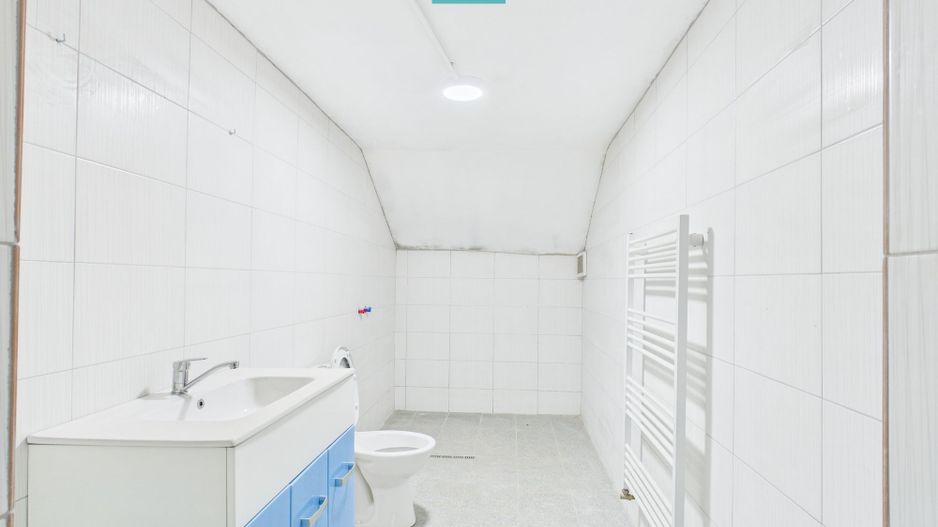 Apartament trei camere strada Cozia - Poză 6