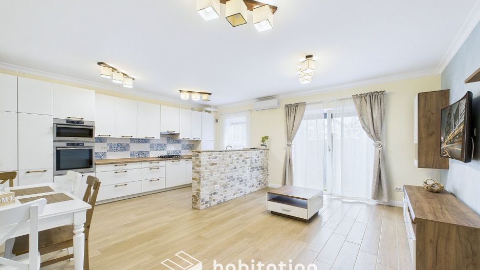 Apartament spațios cu curte și garaj – confortul unei case moderne - Poză 2