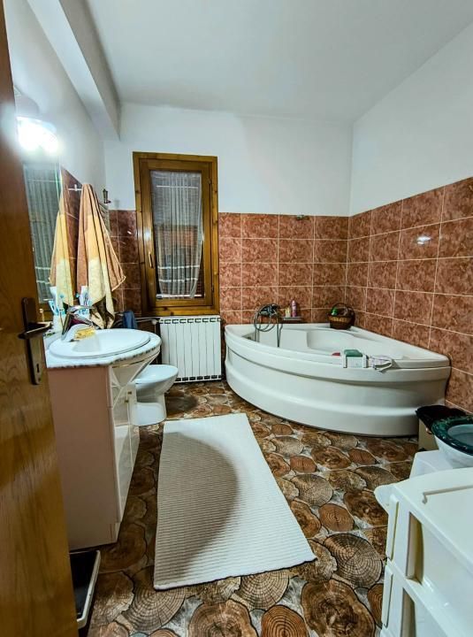 Vila D+P+1+M Breaza - Poză 16