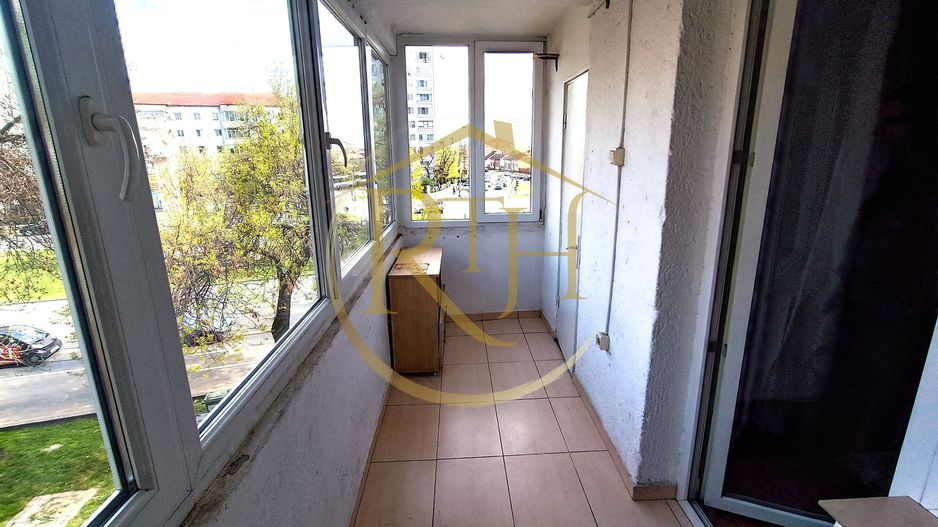 Apartament spatios cu 3 camere de inchiriat Calea Sagului, 420 e/luna - Poză 19