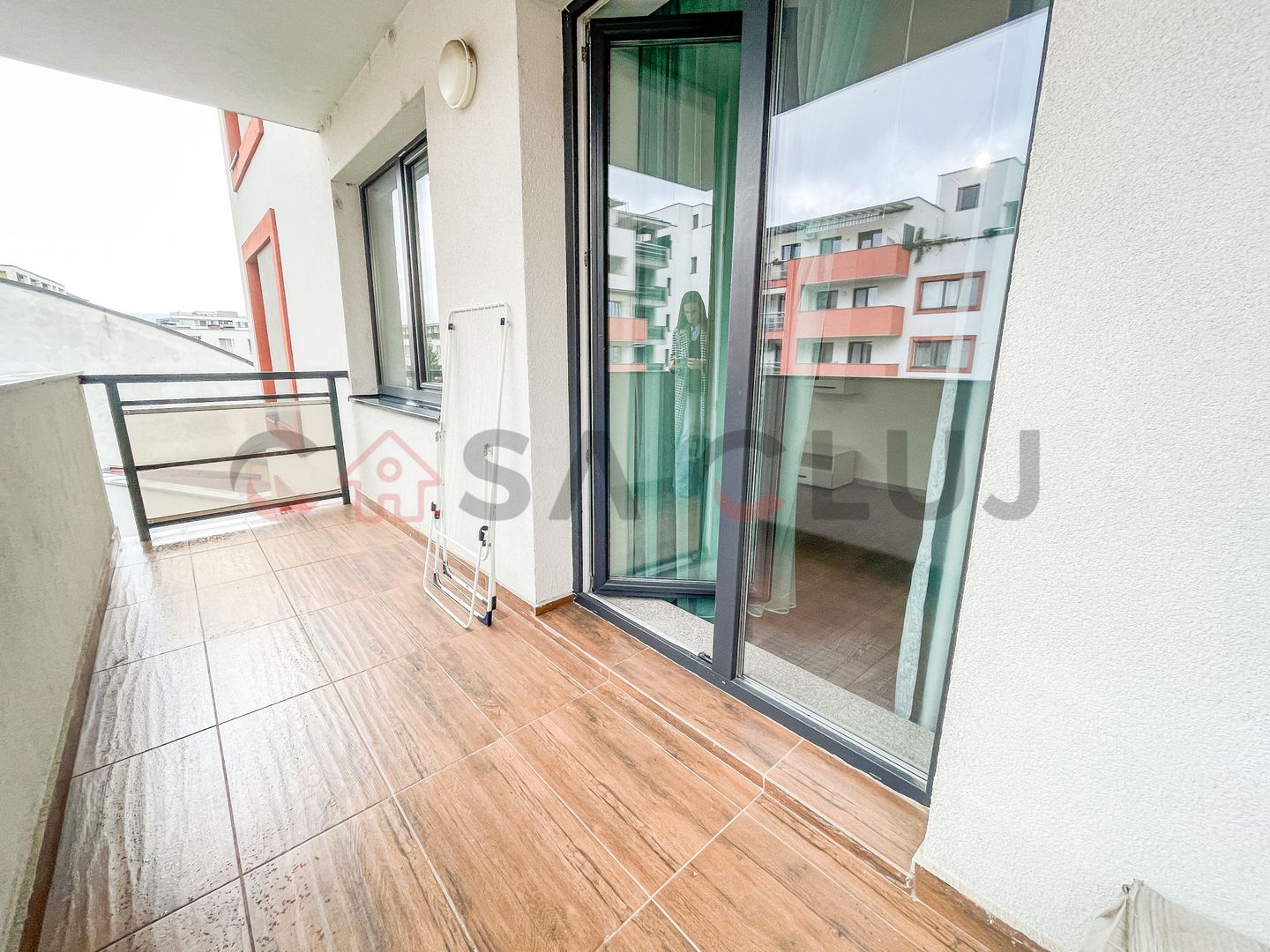 CENTRU: Etaj intermediar/ bloc nou/ finisaje moderne - Poză 7