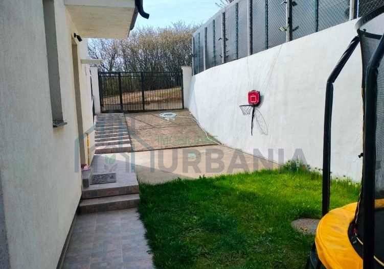 Casa tip duplex, 4 camere, parțial mobilată, Rediu - Poză 2