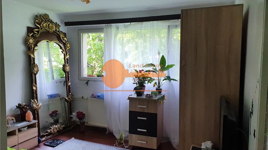 Vanzare 2 camere ( 6 minute metrou ) - Poză 9