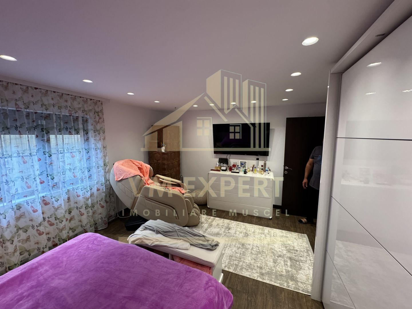 CASĂ 3 CAMERE 111MP, TEREN 923 MP BUGHEA DE JOS ARGEȘ - Poză 9