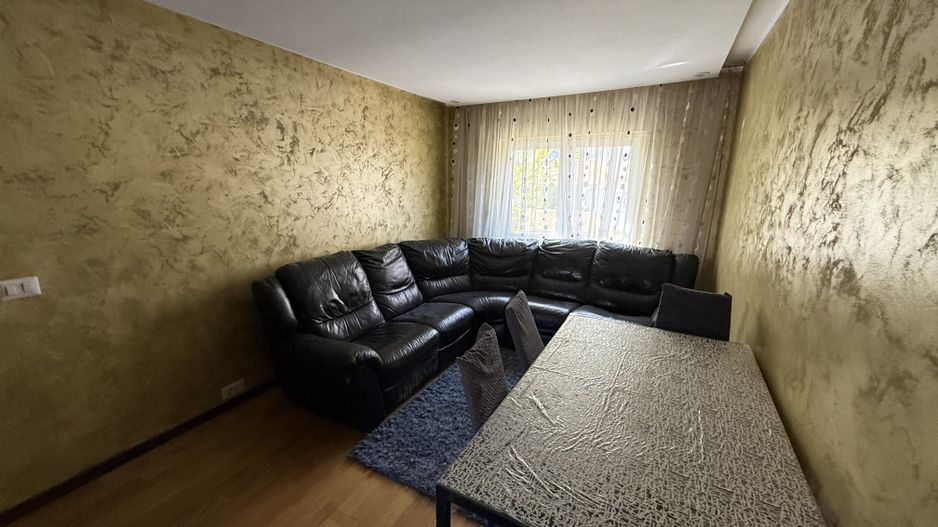 Apartament 3 camere | 100 mp | Zona Centrală | Etaj 1 | 450 €/lună - Poză 3