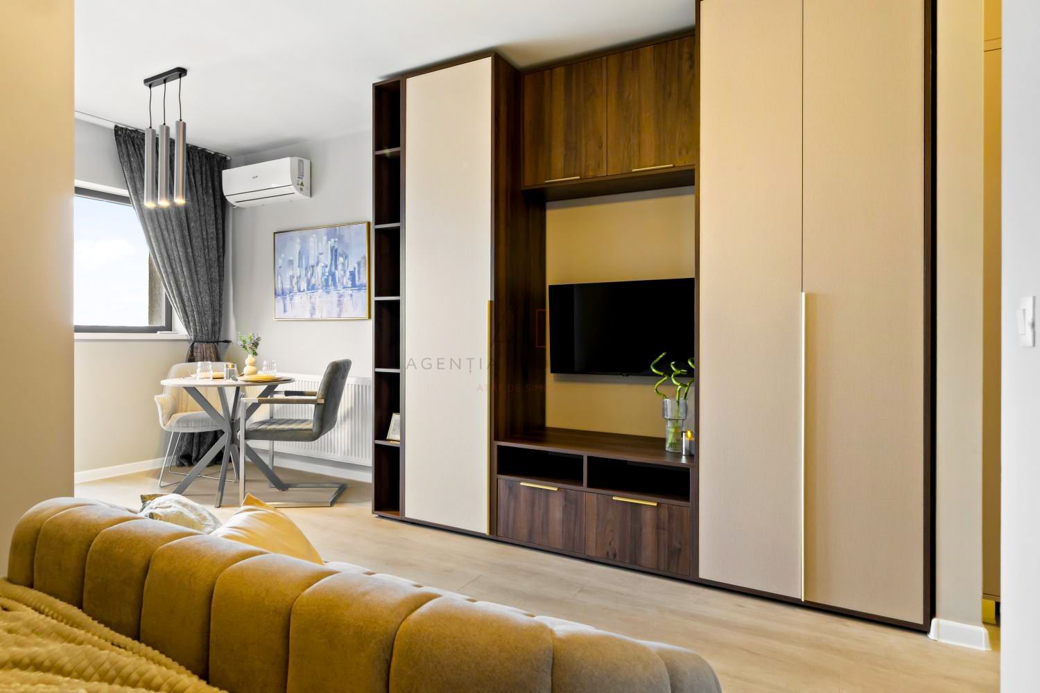 Garsoniera Designer Hils Republica 10 Min Metrou | Prima Inchiriere - Poză 2