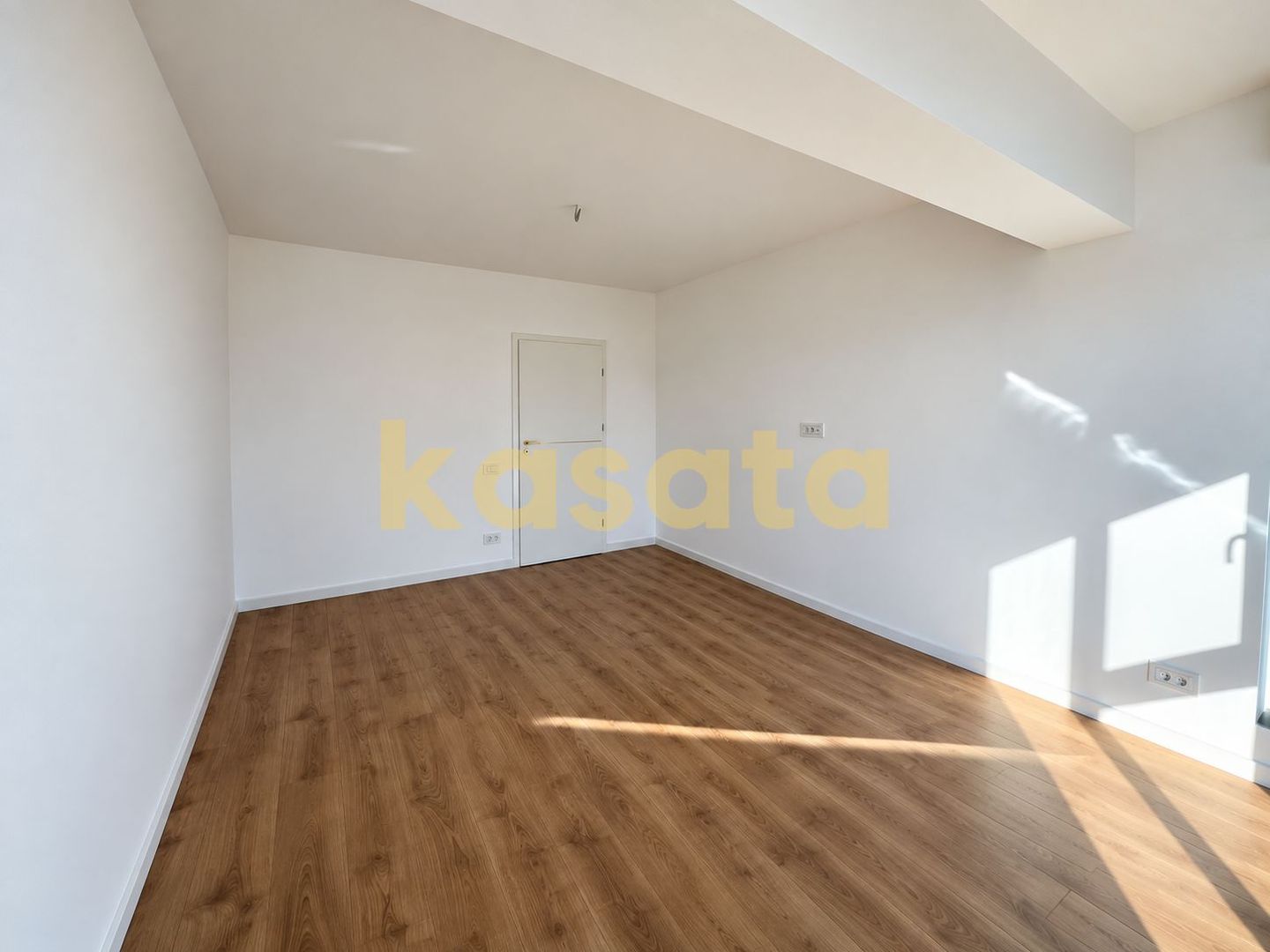 3 camere / Theodor Pallady / Panouri fotovoltaice / Loc parcare inclus - Poză 2