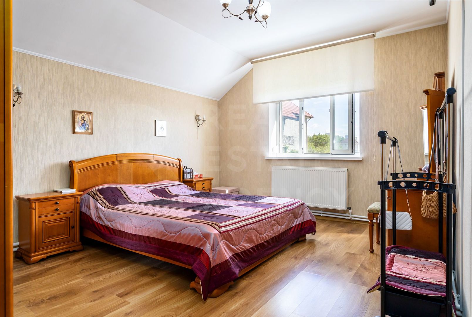 Vânzare, casă, 5 camere, str. Gura Văii, sect. Riscani - Poză 15