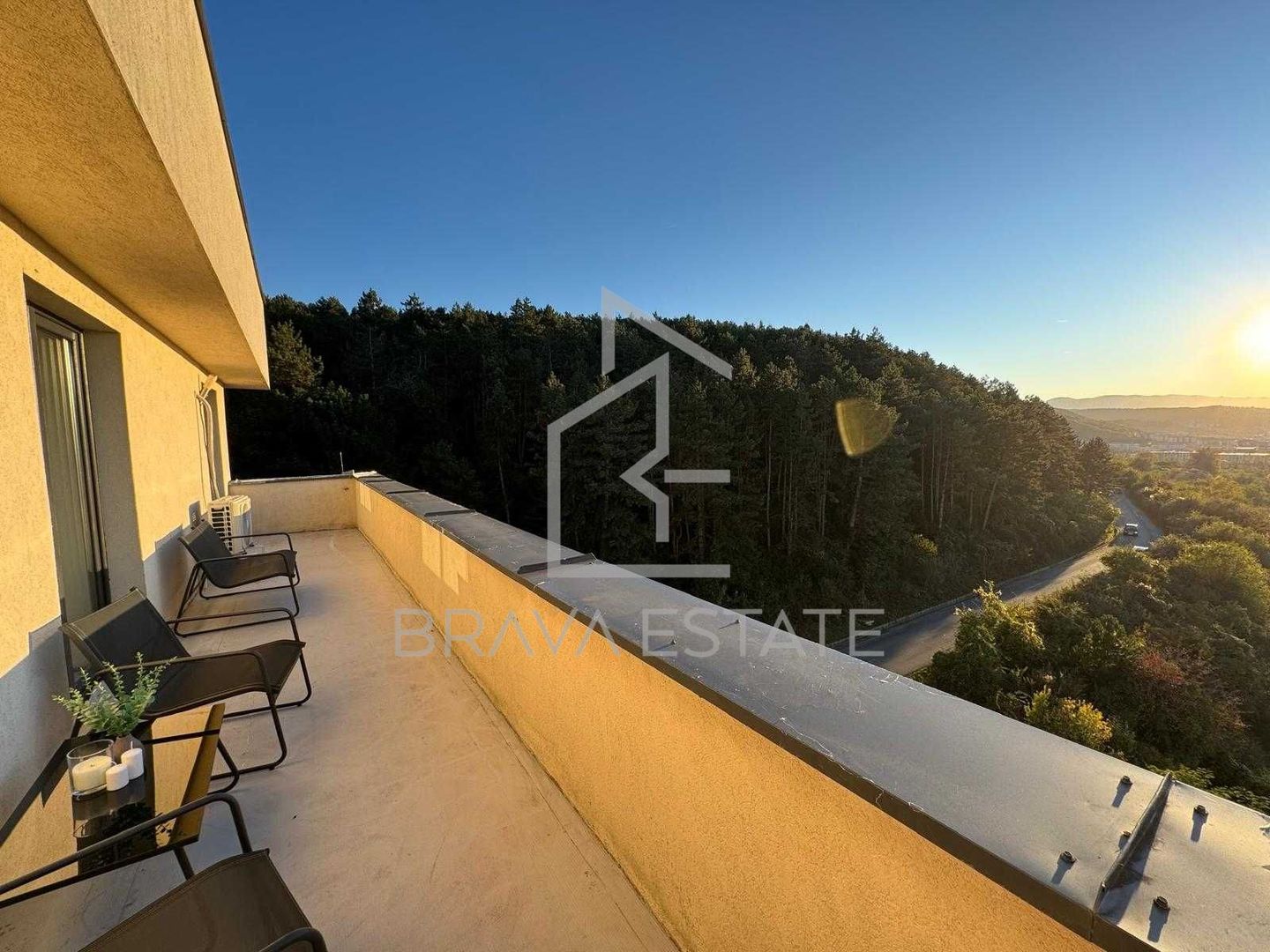 Apartament 2 camere cu terasă generoasă, zona Vivo - Poză 2