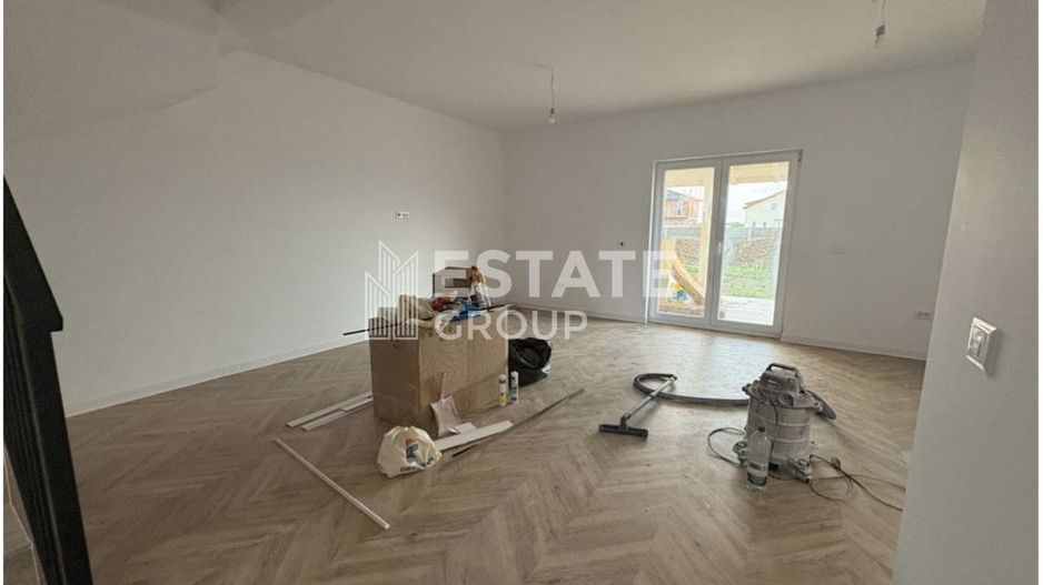 Duplex cu 5 camere in Mosnita Noua - Poză 3
