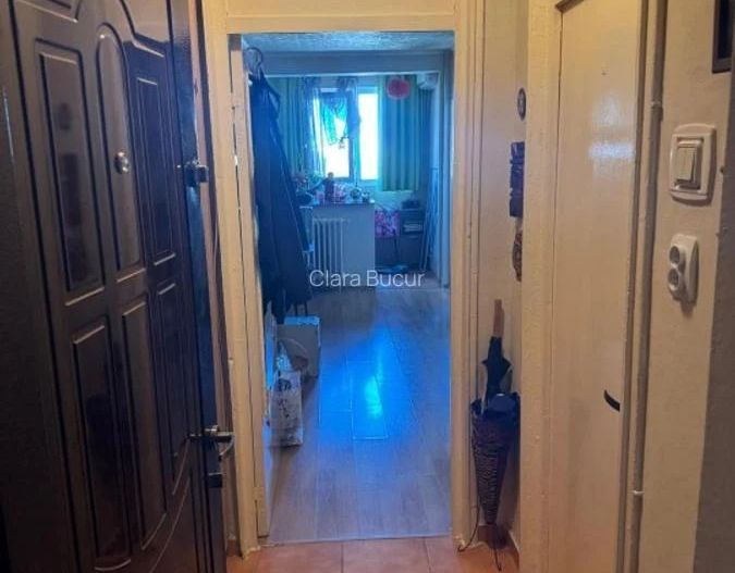 Garsoniera zona Titan - Pta Minis - Barajul Uzului - Poză 3