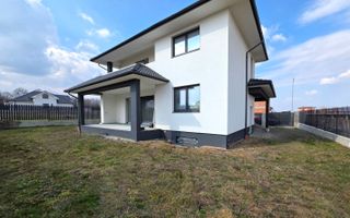 Casa noua 4 dormitoare, 3 bai, pivnita si carport - Poză 2