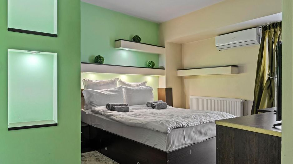 Vanzare Apartament 4 Camere Bulevardul Unirii - Poză 11