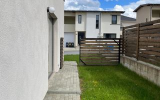 Casă / Vilă cu 4 camere de vanzare- Dezmir - Poză 3