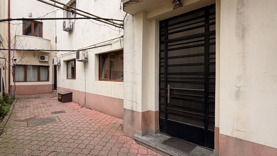 SPATIU BIROURI | ATELIER | SHOWROOM | 200MP - Poză 3