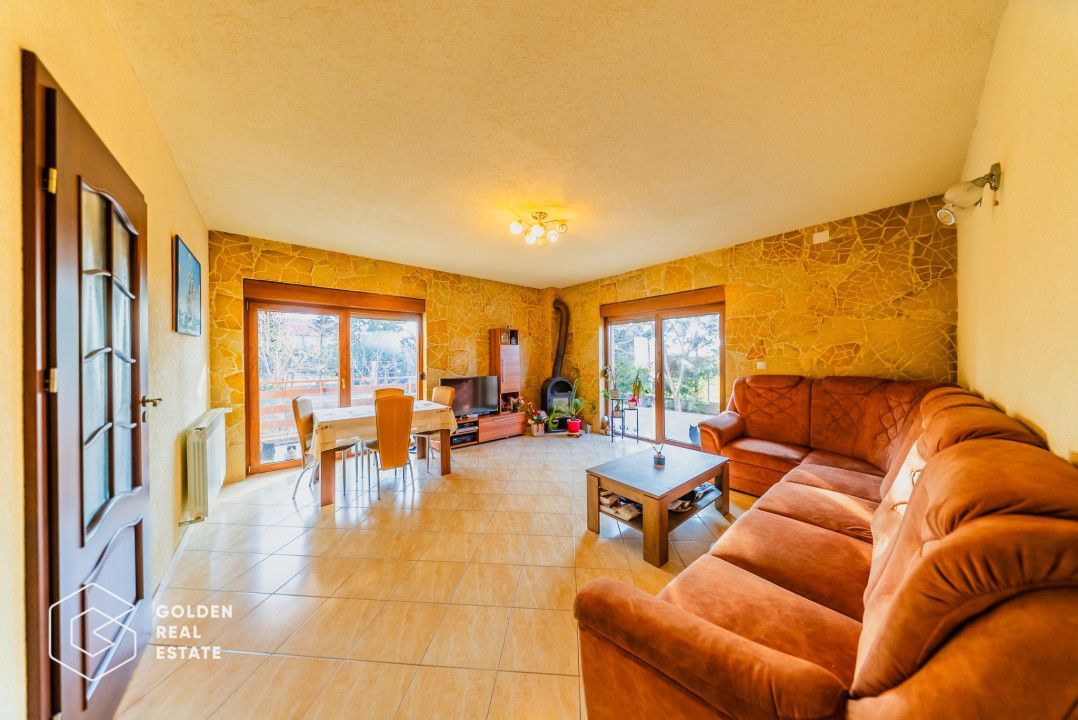 Casa cu 5 camere in Arad, zona Bujac – confort Si utilitate - Poză 4