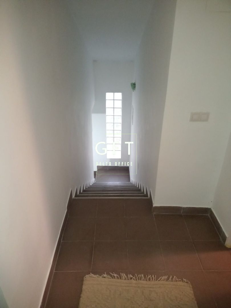 Casa de vanzare in Piatra com. Chiuza cu teren de 30Ari. - Poză 9