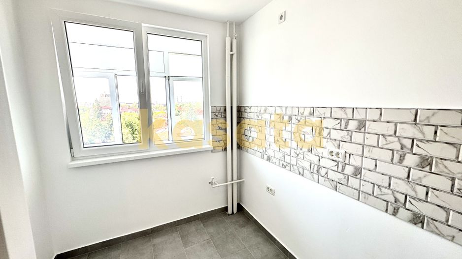 Mihalache de vanzare apartament 2 camere de vanzare proaspat renovat - Poză 3