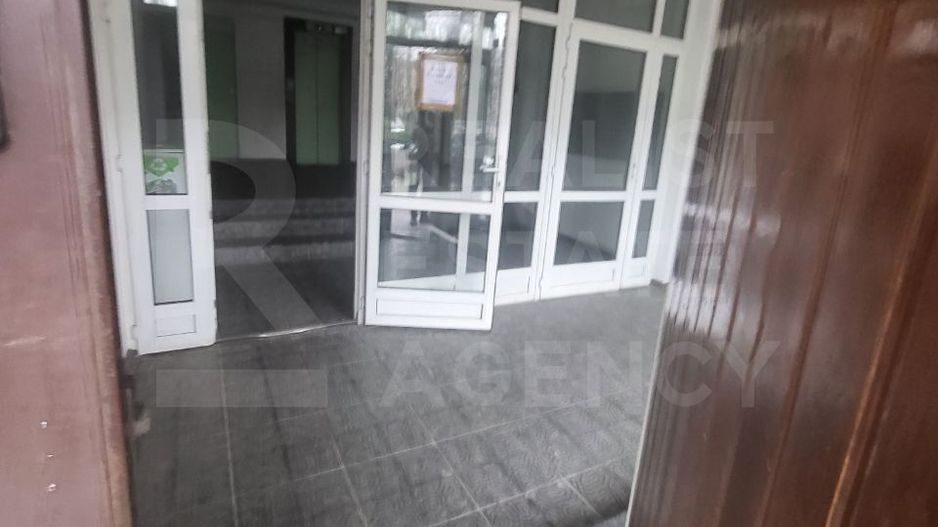 Vânzare apartament, 2 camere, strada Cuza Vodă, Botanica - Poză 2