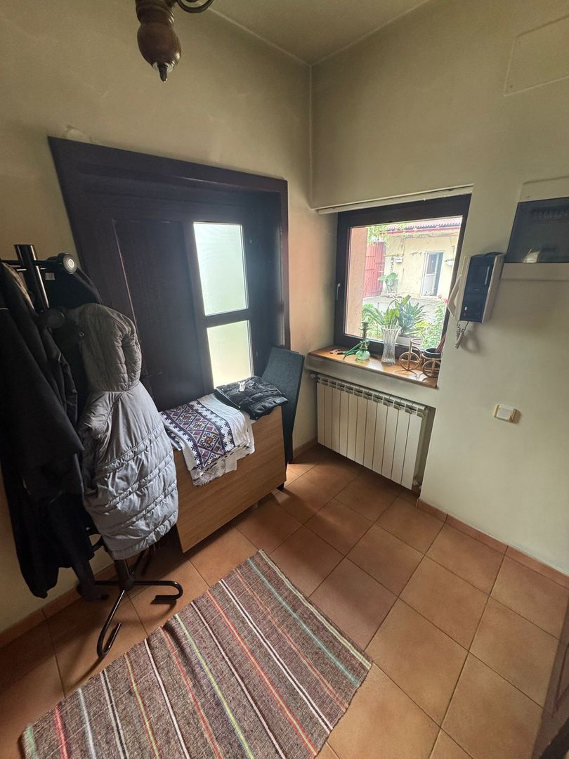 Casa de închiriat 7 camere Sector 4, ideal pentru clinica, gradinita - Poză 29