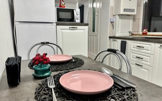 Studio in centrul istoric din Sibiu ideal pentru regim hotelier - Poză 9