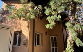 Vila ideala pentru 1-2 firme, gradinita, cresa sau 2 familii - Poză 1
